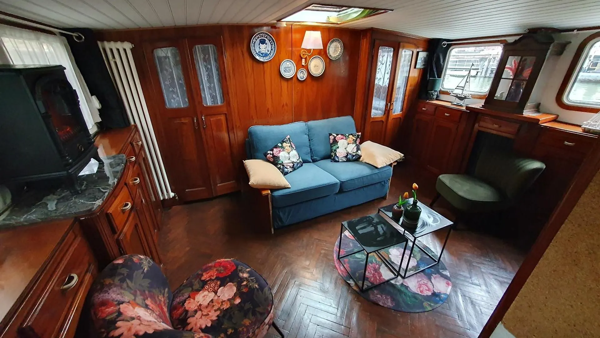 Tekne Houseboat Holiday Apartments Rotterdam Hollanda